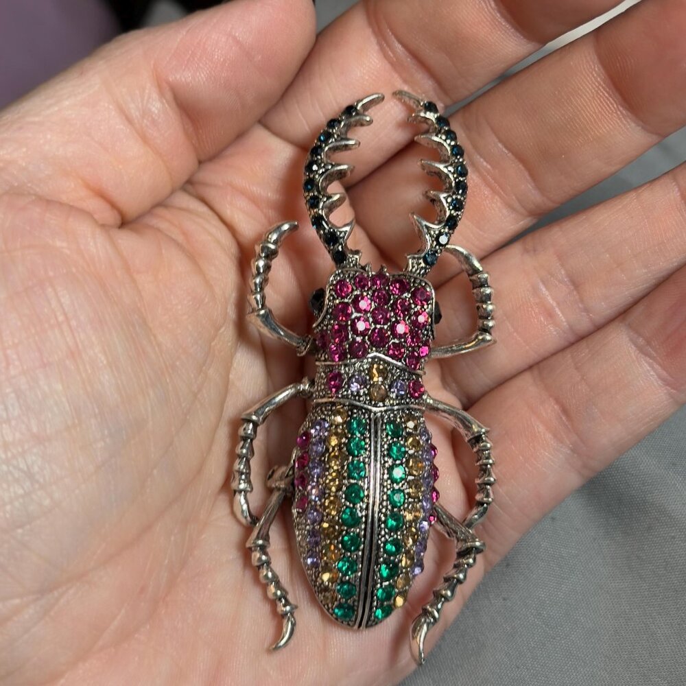 Beetle Brooch Rhinestone Insect Pin 3 inches - Picture 12 of 12